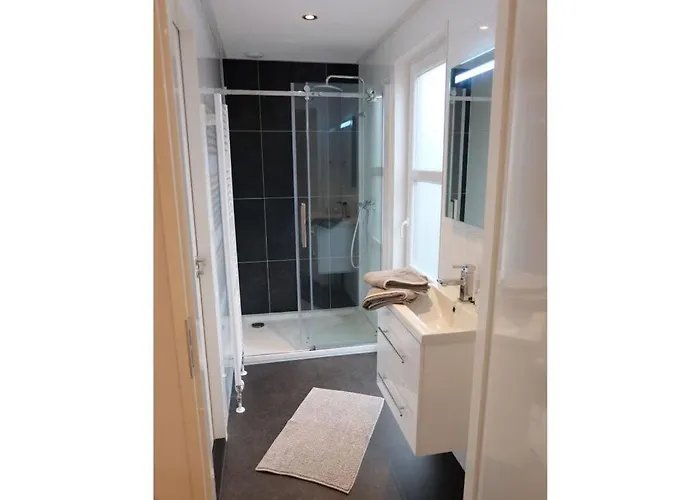 With Motorboat Olburgen