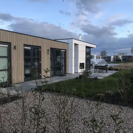 Apartment With Motorboat