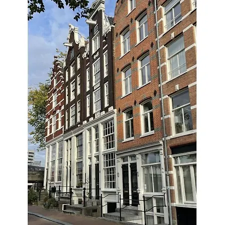 With Motorboat Apartment Olburgen