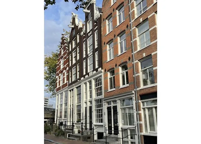 With Motorboat Apartment Olburgen