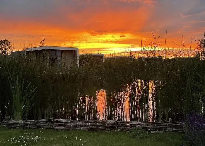 With Motorboat Apartment Olburgen