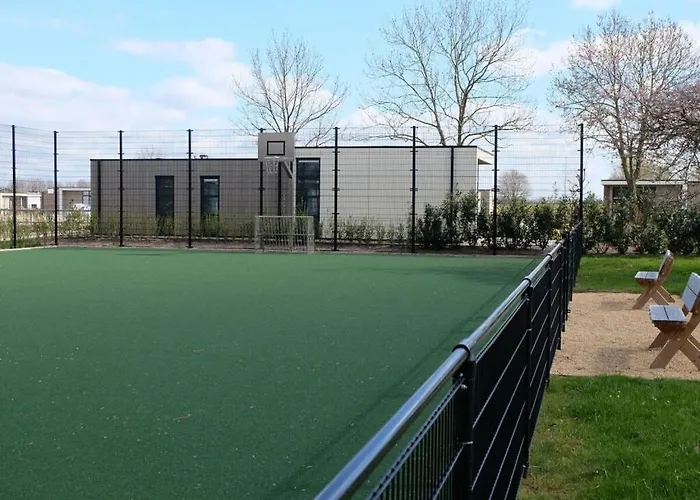 With Motorboat Apartment *